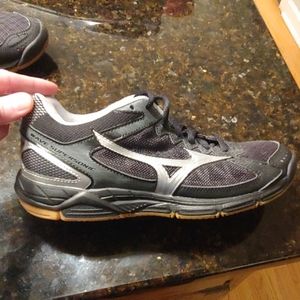 Mizuno Volleyball shoes